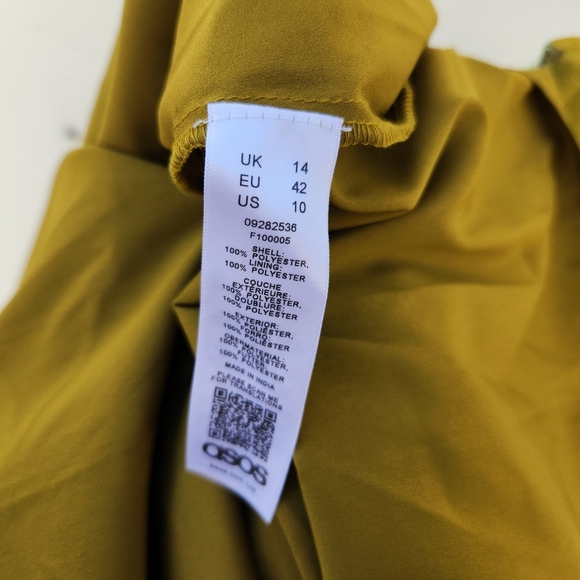 ASOS DESIGN Pleated Wrap Maxi Dress with Tie Waist in Green Floral - Picture 12 of 12